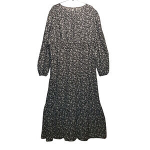 In'Voland Plus Size Tiered Maxi Dress – Black Ditsy Floral, Cottagecore Boho 22W